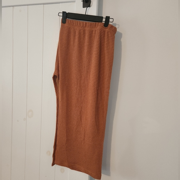 2 Piece Set - Picture 3 of 4